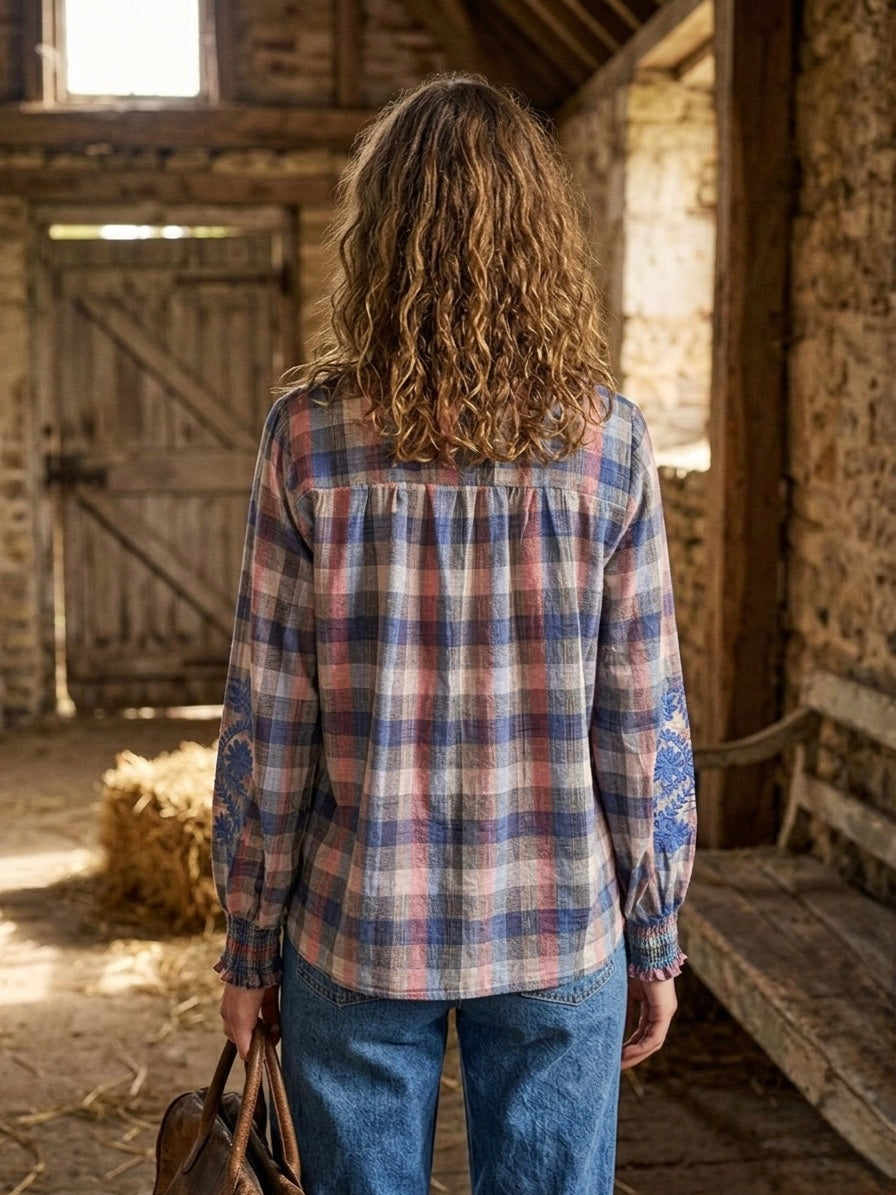 Camisa de cuadros _boho_ con bordados