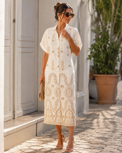 Vestido Bordado com Cinto