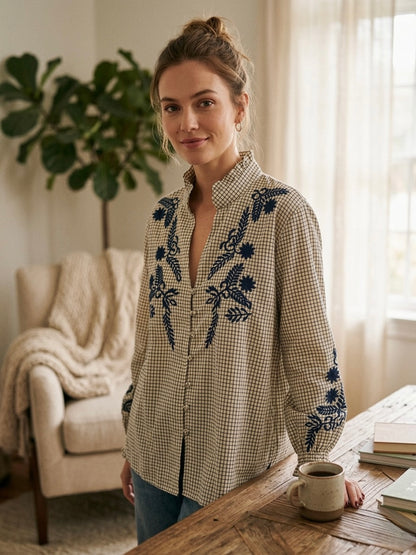 Camisa a cuadros con bordado